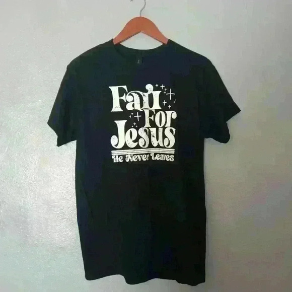 "Fall for Jesus " shirt black various sizes - Picture 2 of 7